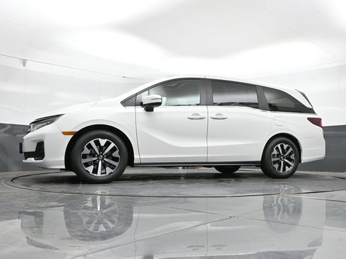 New 2026 Honda Odyssey EX-L image 38