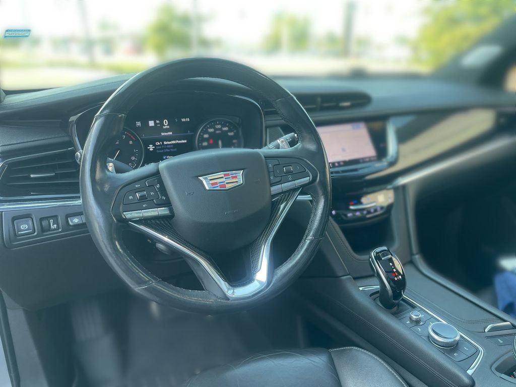 Used 2020 Cadillac XT6 Sport AWD/4WD image 11