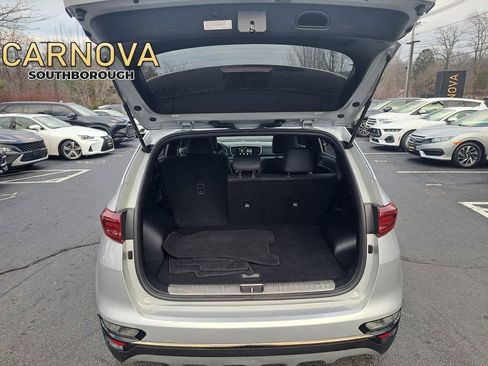 Used 2021 Kia Sportage S image 12