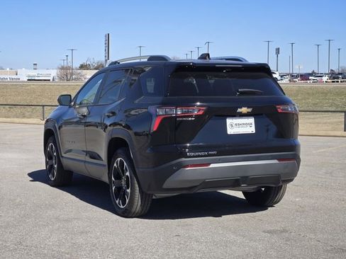 New 2026 Chevrolet Equinox LT w/ Convenience Package II image 3