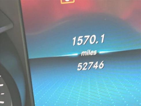 Used 2019 Mercedes-Benz C 300 Sedan image 5