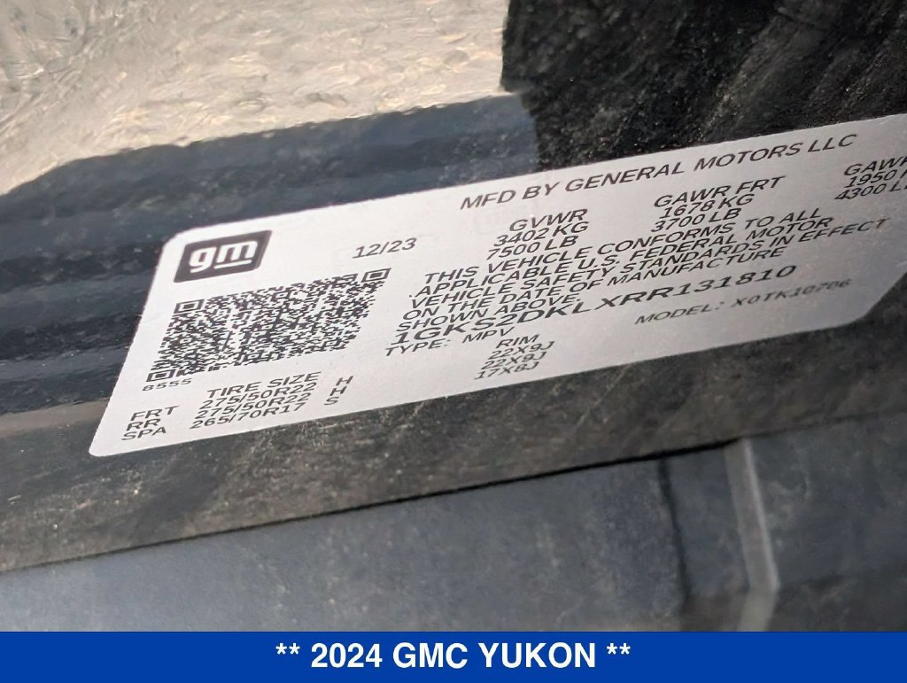 Used 2024 GMC Yukon Denali w/ Advanced Technology Package AWD/4WD image 46