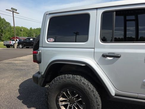 Used 2024 Jeep Wrangler Unlimited Rubicon 392 AWD/4WD image 38