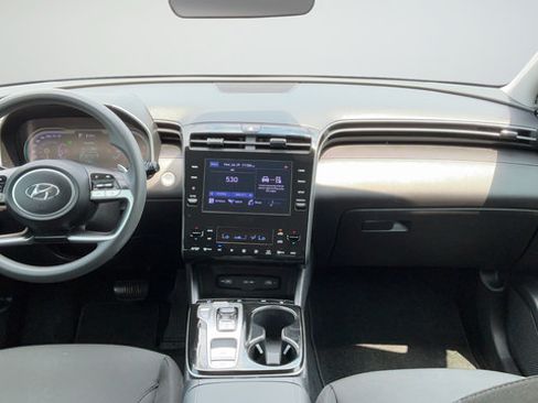 Used 2022 Hyundai Tucson Blue AWD/4WD image 9