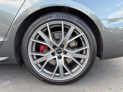 Used 2024 Audi S4 Premium Plus w/ Premium Plus Package AWD/4WD image 27