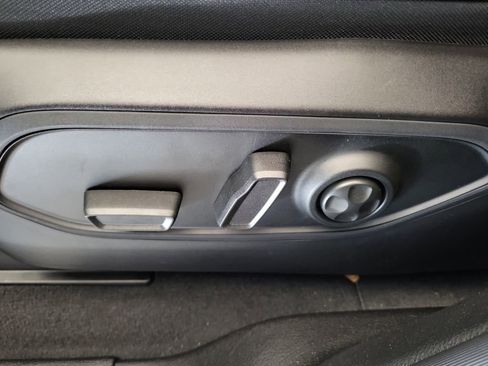 New 2025 Jeep Grand Cherokee Overland w/ Trailer Tow Package image 19