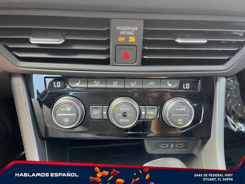 Used 2022 Volkswagen Jetta SEL FWD image 27