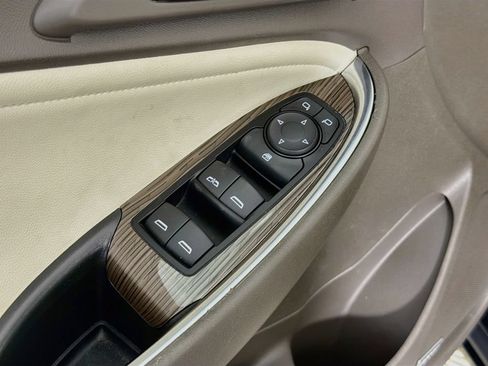 Used 2024 Chevrolet Malibu LT FWD image 23