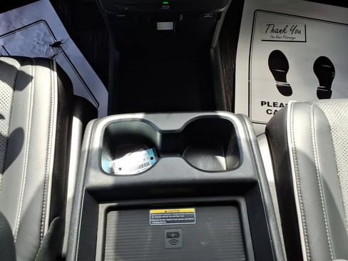 Used 2023 Honda Odyssey Elite image 25