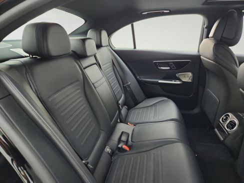 Used 2024 Mercedes-Benz C 300 Sedan image 22