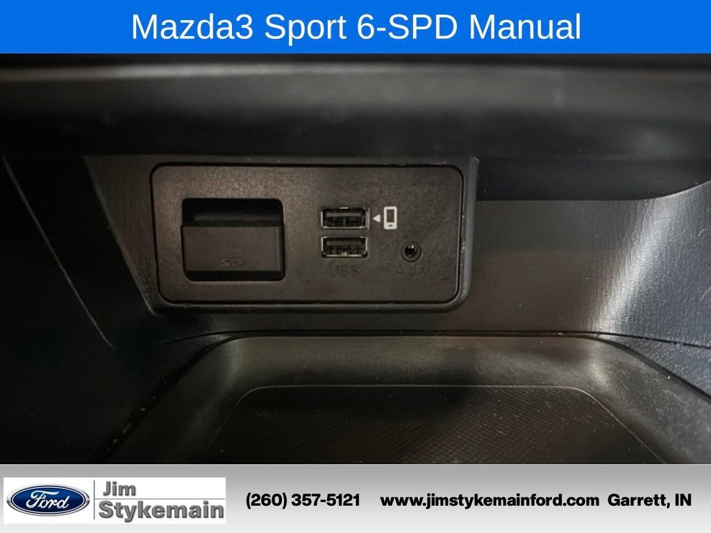 Used 2018 MAZDA MAZDA3 Sport FWD image 24