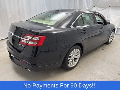 Used 2018 Ford Taurus Limited image 2