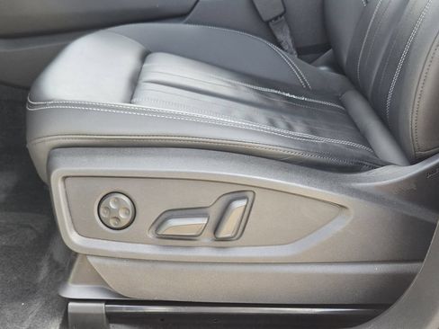 Certified 2023 Audi Q5 2.0T Premium Plus w/ Premium Plus Package AWD/4WD image 32
