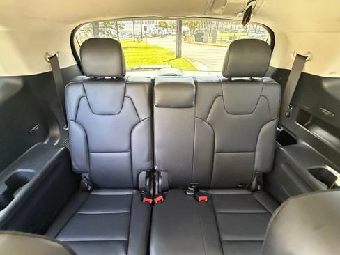 Used 2021 Kia Telluride S FWD image 5