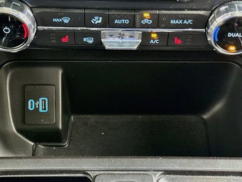 Used 2022 Ford F150 XLT w/ Equipment Group 302A High AWD/4WD image 18