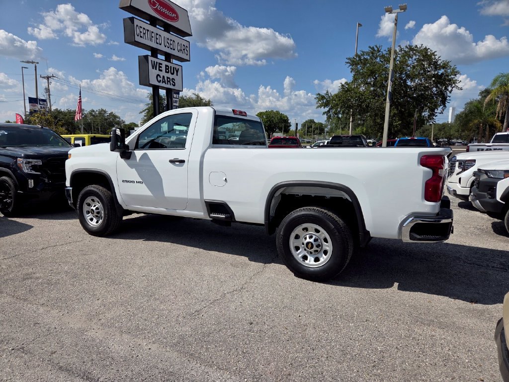 Used 2025 Chevrolet Silverado 2500 W/T RWD image 9