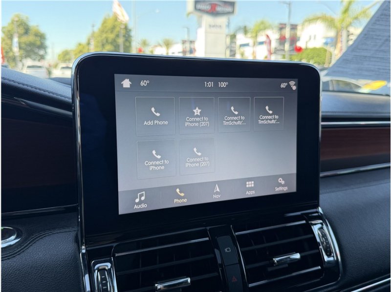 Used 2019 Lincoln Navigator Select RWD image 50
