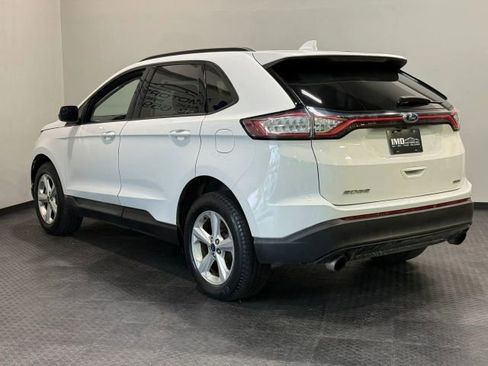 Used 2017 Ford Edge SE image 8