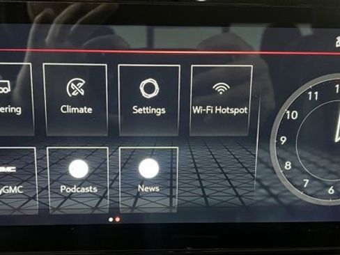 Used 2023 GMC Sierra 1500 AT4 w/ Technology Package image 36