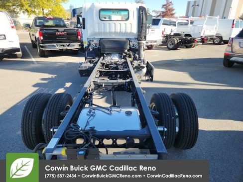 New 2025 Isuzu NPR HD image 6