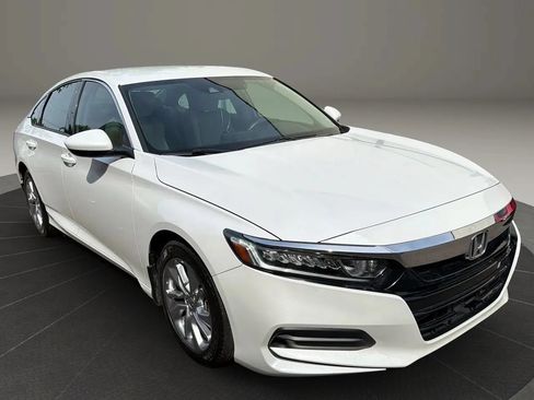 Used 2019 Honda Accord LX image 3