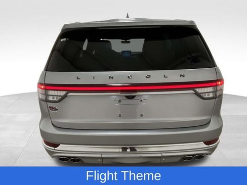 Used 2020 Lincoln Aviator Black Label w/ Dynamic Handling Package image 3