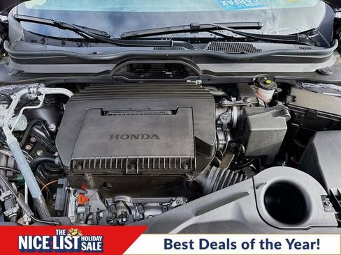 Certified 2025 Honda Pilot Touring image 33