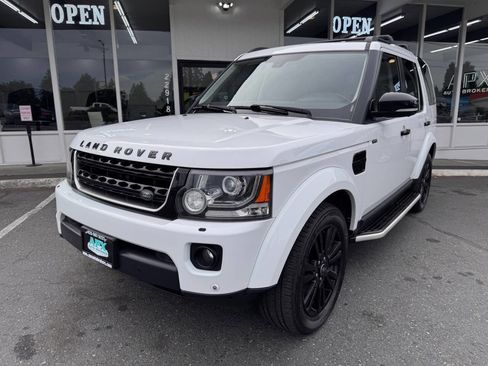 Used 2016 Land Rover LR4 HSE LUX AWD/4WD image 1