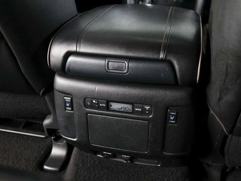 Used 2021 Nissan Armada Platinum w/ Captain's Chairs Package image 22
