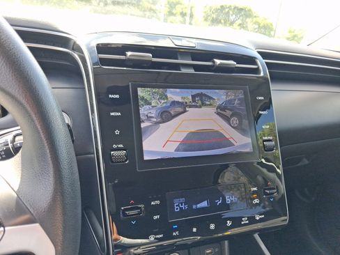 Used 2024 Hyundai Tucson SEL FWD image 17