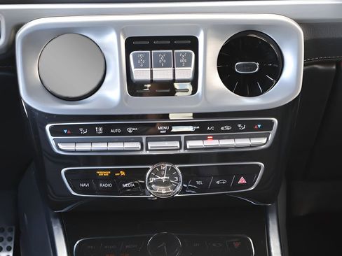 Used 2019 Mercedes-Benz G 550 image 18
