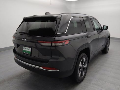 Used 2024 Jeep Grand Cherokee Limited 4xe image 9