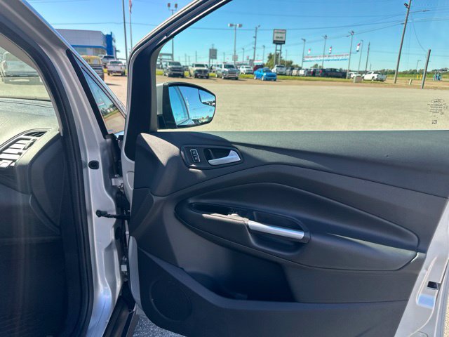 Used 2016 Ford C-MAX SEL w/ Equipment Group 301A FWD image 12
