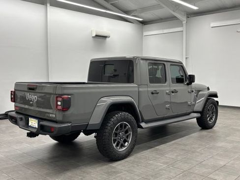 Used 2021 Jeep Gladiator Overland w/ Popular Equipment Package AWD/4WD image 2