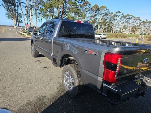 New 2026 Ford F250 Lariat w/ Camper Package AWD/4WD image 32