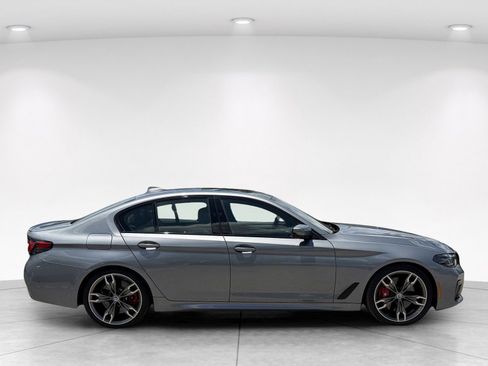 Used 2023 BMW M550i xDrive w/ Dynamic Handling Package AWD/4WD image 3