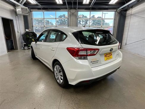 Used 2018 Subaru Impreza 2.0i AWD/4WD image 3