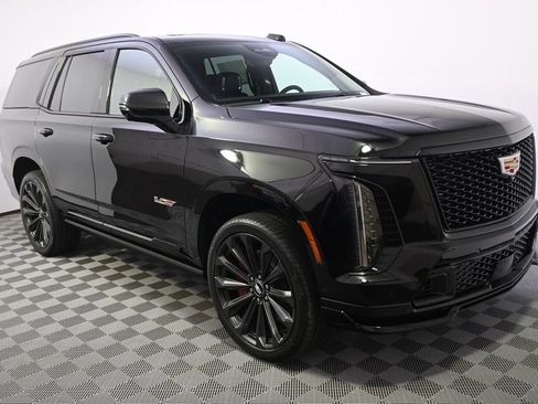 New 2026 Cadillac Escalade V AWD/4WD image 8