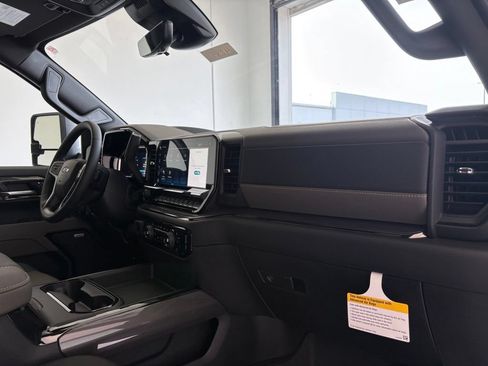 New 2026 Chevrolet Silverado 2500 ZR2 AWD/4WD image 53