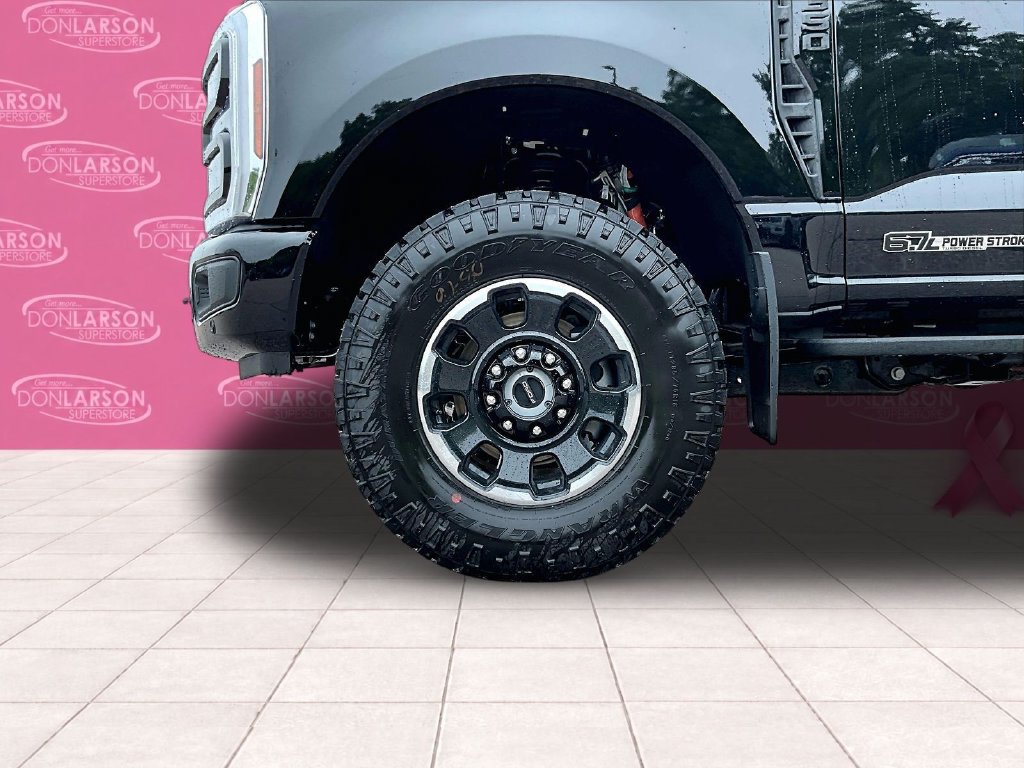 New 2026 Ford F350 Lariat w/ Tremor Off-Road Package AWD/4WD image 9