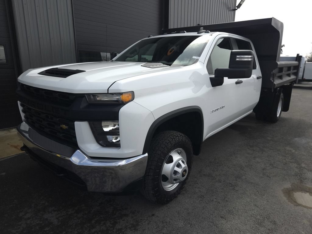 Used 2022 Chevrolet Silverado 3500 W/T w/ WT Convenience Package AWD/4WD image 3