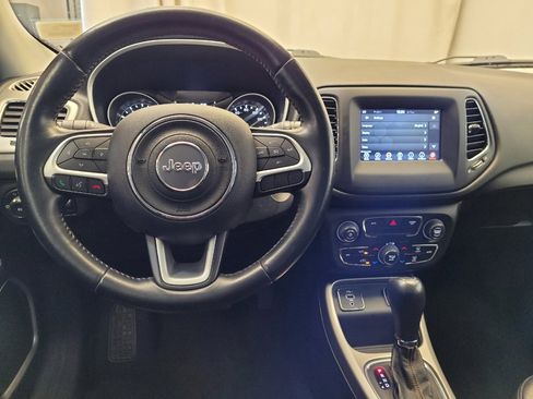 Used 2020 Jeep Compass Latitude image 22