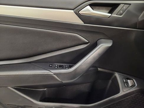 Used 2022 Volkswagen Jetta S image 23