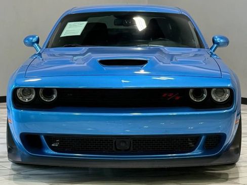Used 2019 Dodge Challenger R/T Scat Pack w/ Widebody Package RWD image 3
