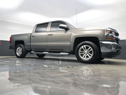 Used 2017 Chevrolet Silverado 1500 LT w/ All Star Edition image 27