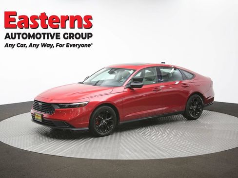 Used 2025 Honda Accord SE image 56