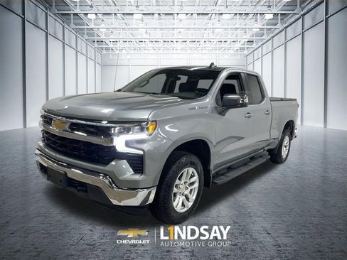 Used 2023 Chevrolet Silverado 1500 LT image 1