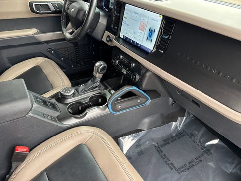 Used 2023 Ford Bronco Wildtrak AWD/4WD image 20