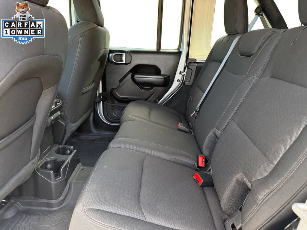 Used 2022 Jeep Wrangler Unlimited Sport AWD/4WD image 14