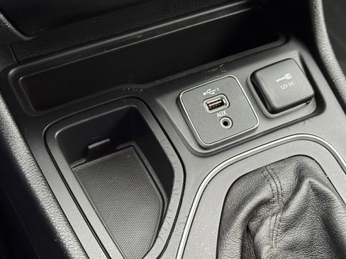 Used 2021 Jeep Cherokee Latitude image 23